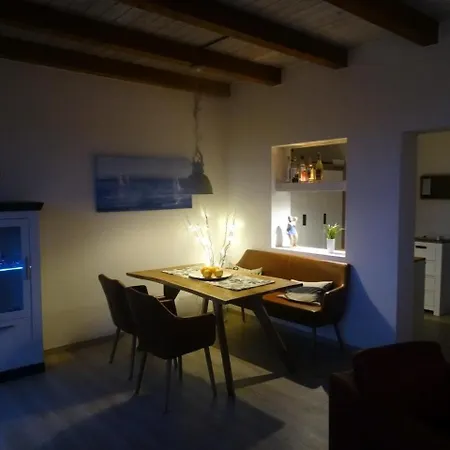 Ankerplatz Apartment *